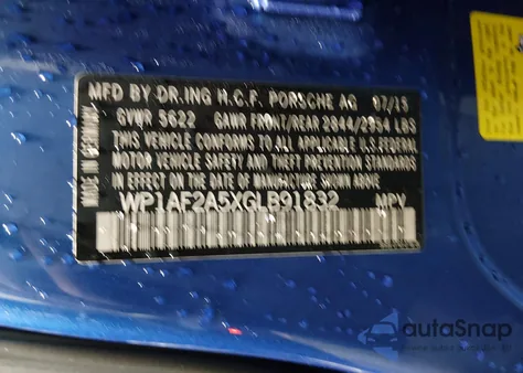 2016 Porsche Macan Turbo z USA, uszkodzony, nr VIN WP1AF2A5XGLB91832